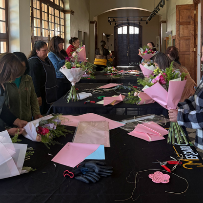 Taller Floral  Ramo en Espiral